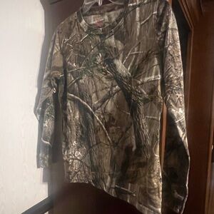 Women's Camouflage Long Sleeve Tee